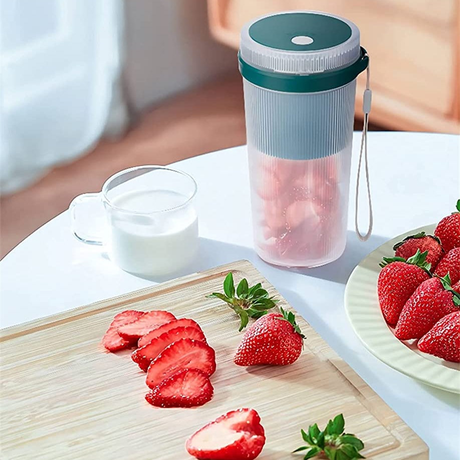 USB Portable Smoothie & Juice Blender – Multi-Function Bottle